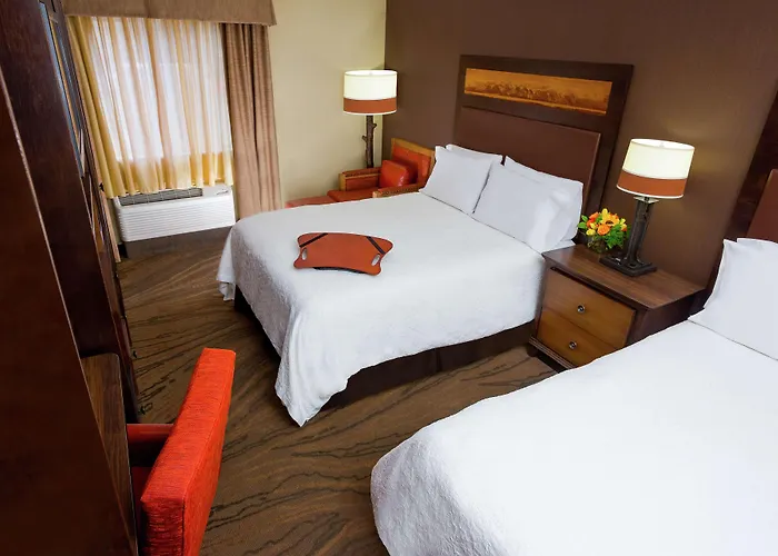 Hampton Hole Hotel 3*