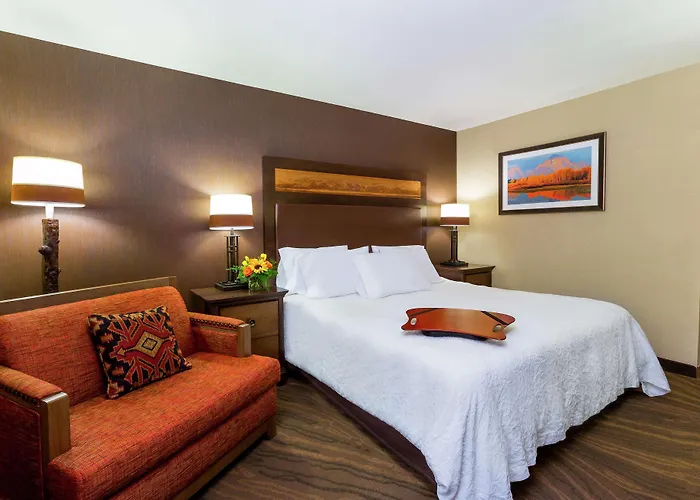 Hampton Hole Hotel 3*