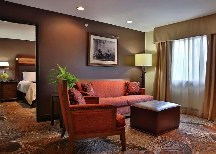 Hampton Hole Hotel