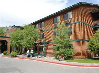 Hotel Hampton Hole